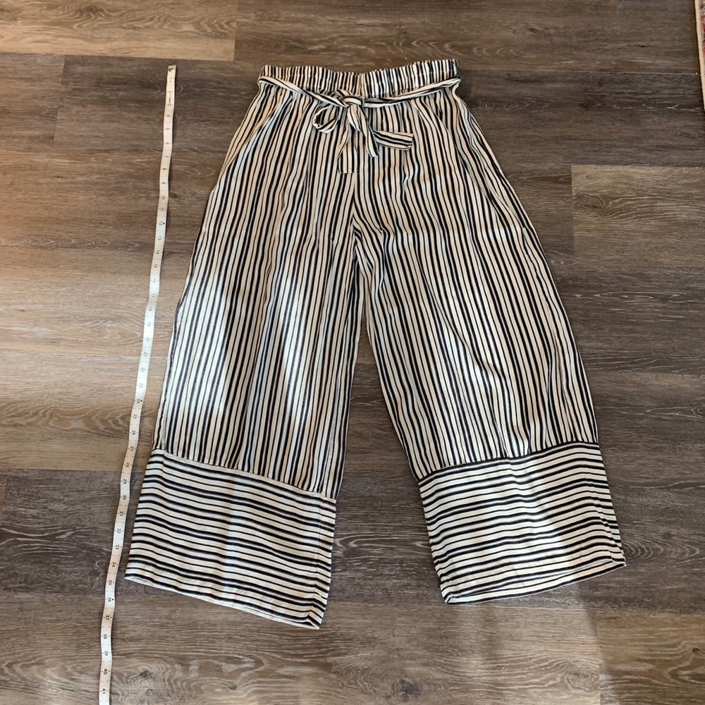 Cute, clam digger pants